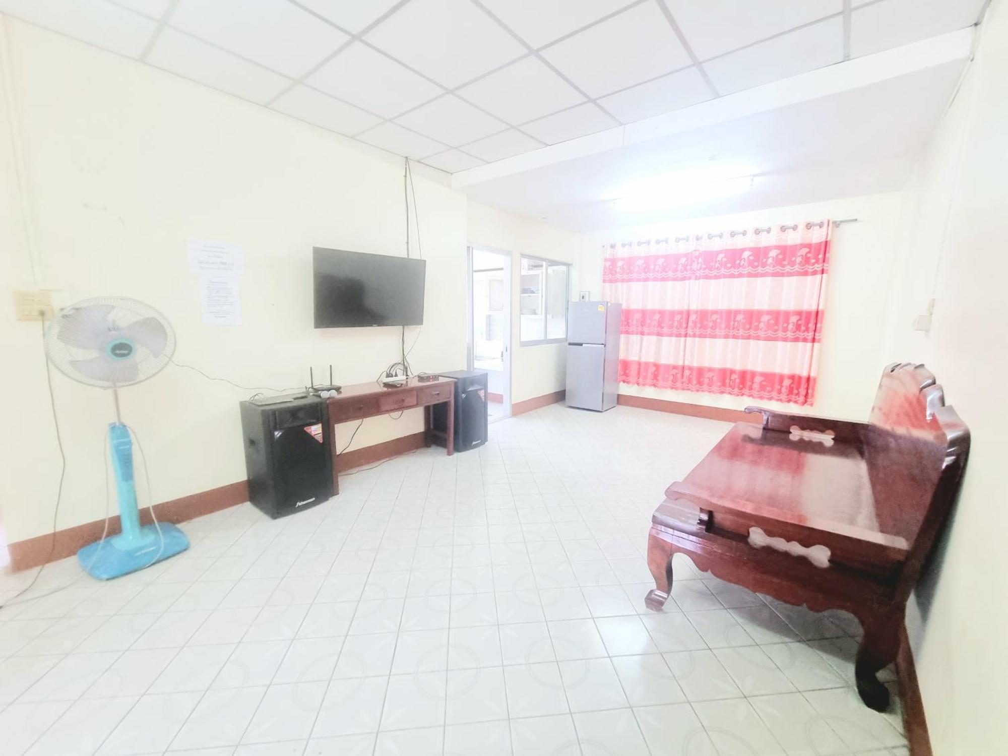 Mae Rampung Beach House คาราโอเกะและสระเด็ก Rayong Buitenkant foto