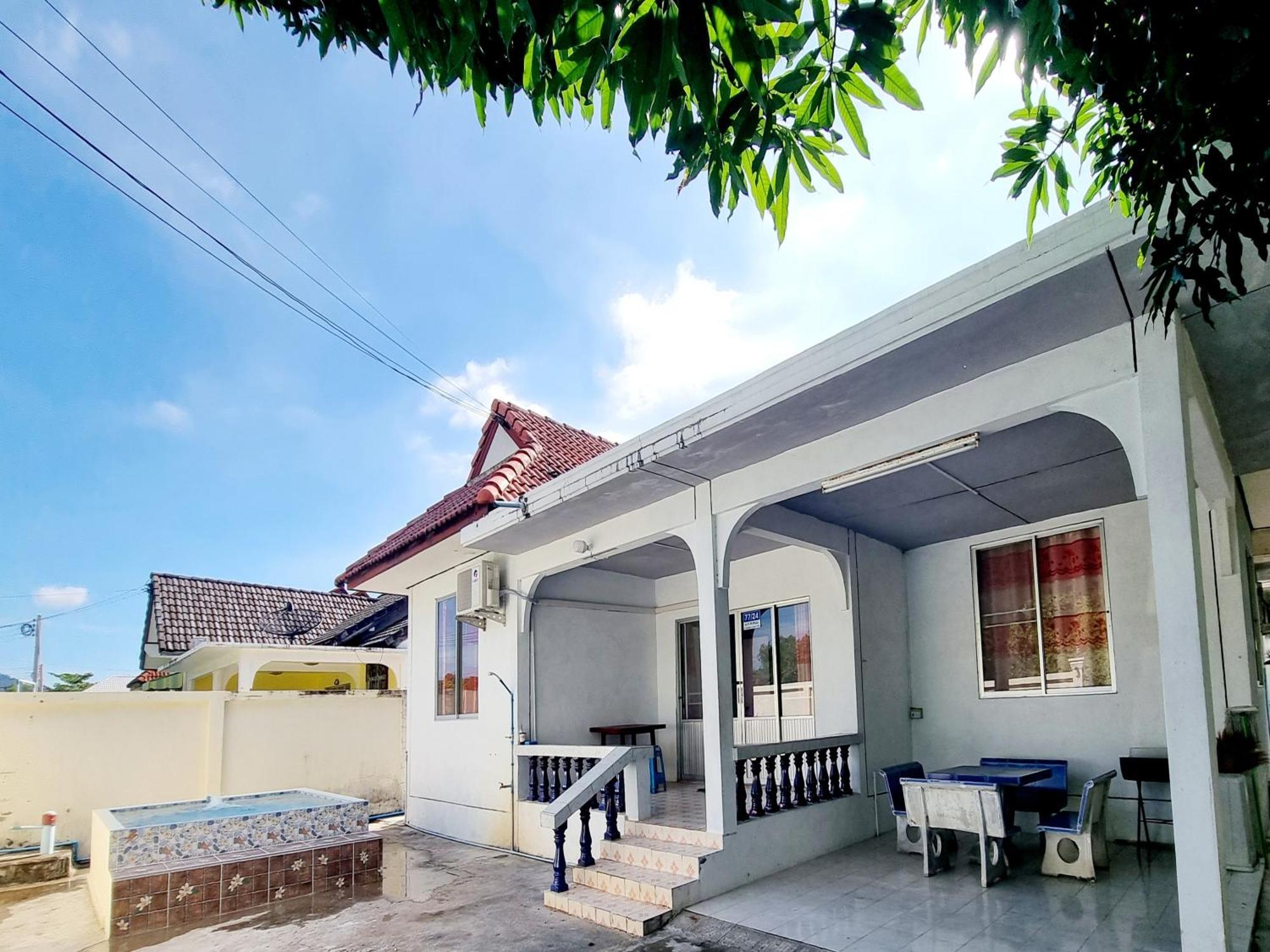 Mae Rampung Beach House คาราโอเกะและสระเด็ก Rayong Buitenkant foto