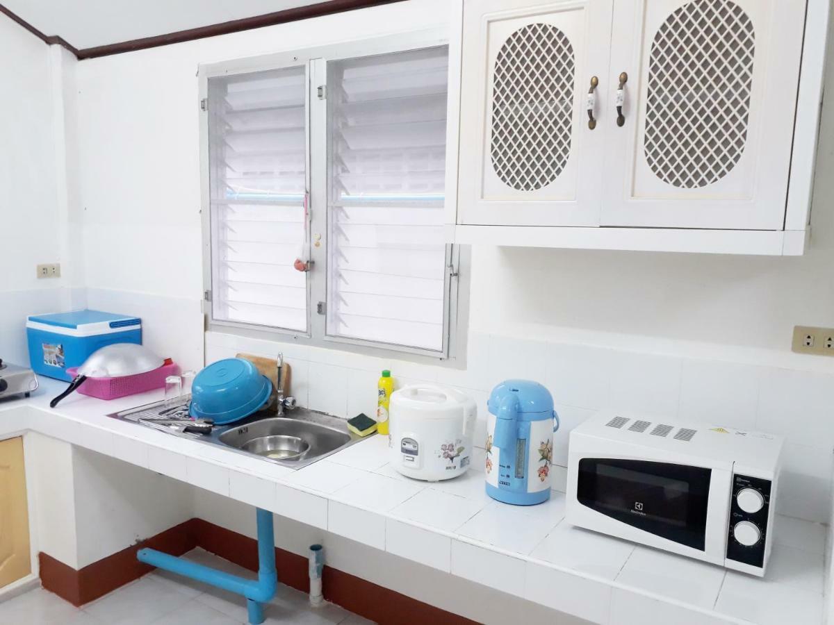 Mae Rampung Beach House คาราโอเกะและสระเด็ก Rayong Buitenkant foto
