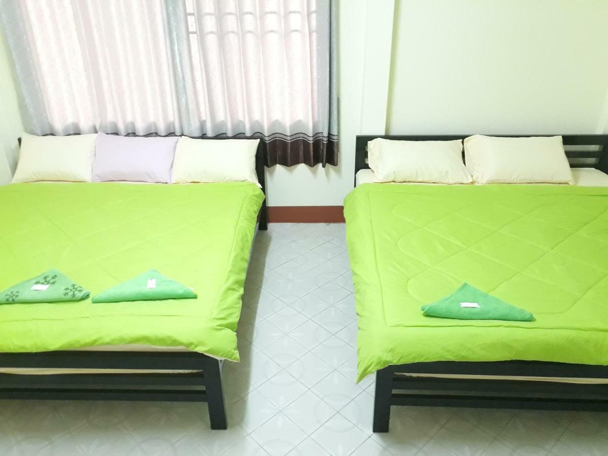 Mae Rampung Beach House คาราโอเกะและสระเด็ก Rayong Buitenkant foto
